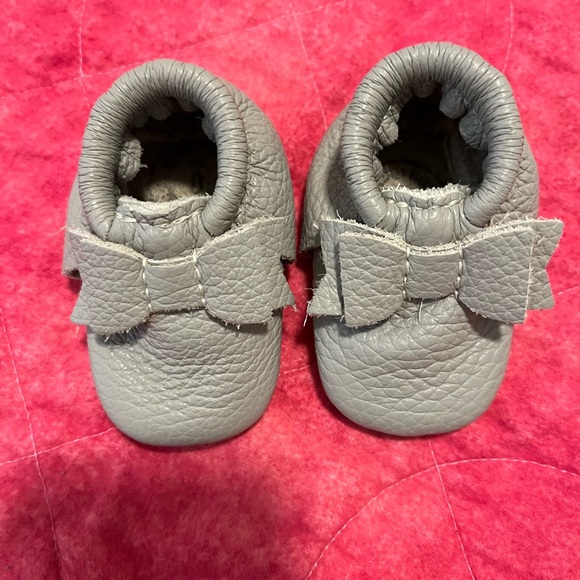 Freshly Picked Size 1 (0-3 Months) - Picture 1 of 2